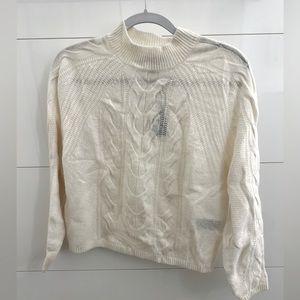 NWT White Banana Republic Cable Knit Sweater
